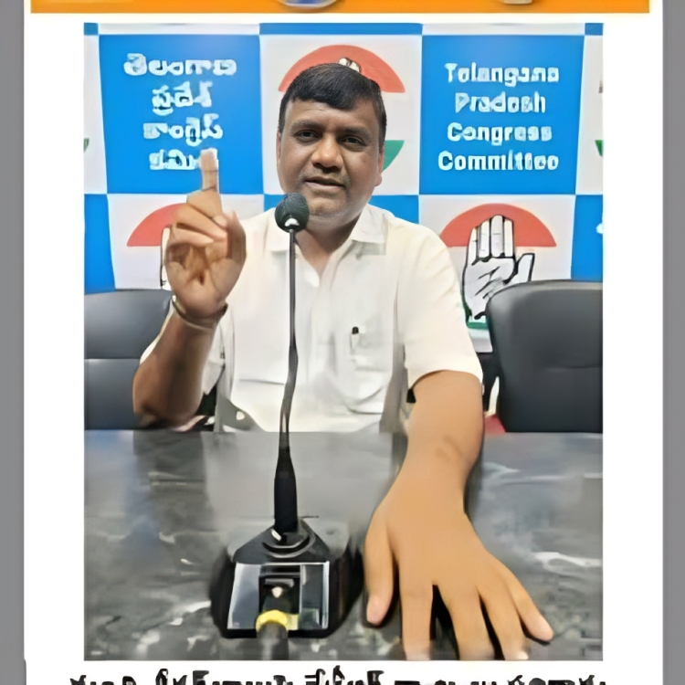 Gouri Satish addressing a press conference